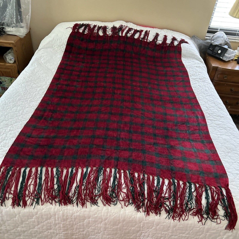 Indoor Throw Tasseled Blanket Dark Red Green Scottish plaid tartan 60”x40”
